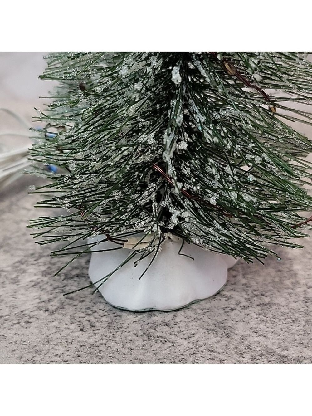 vintage o'well bottle brush lighted christmas tree - Picture 5 of 13